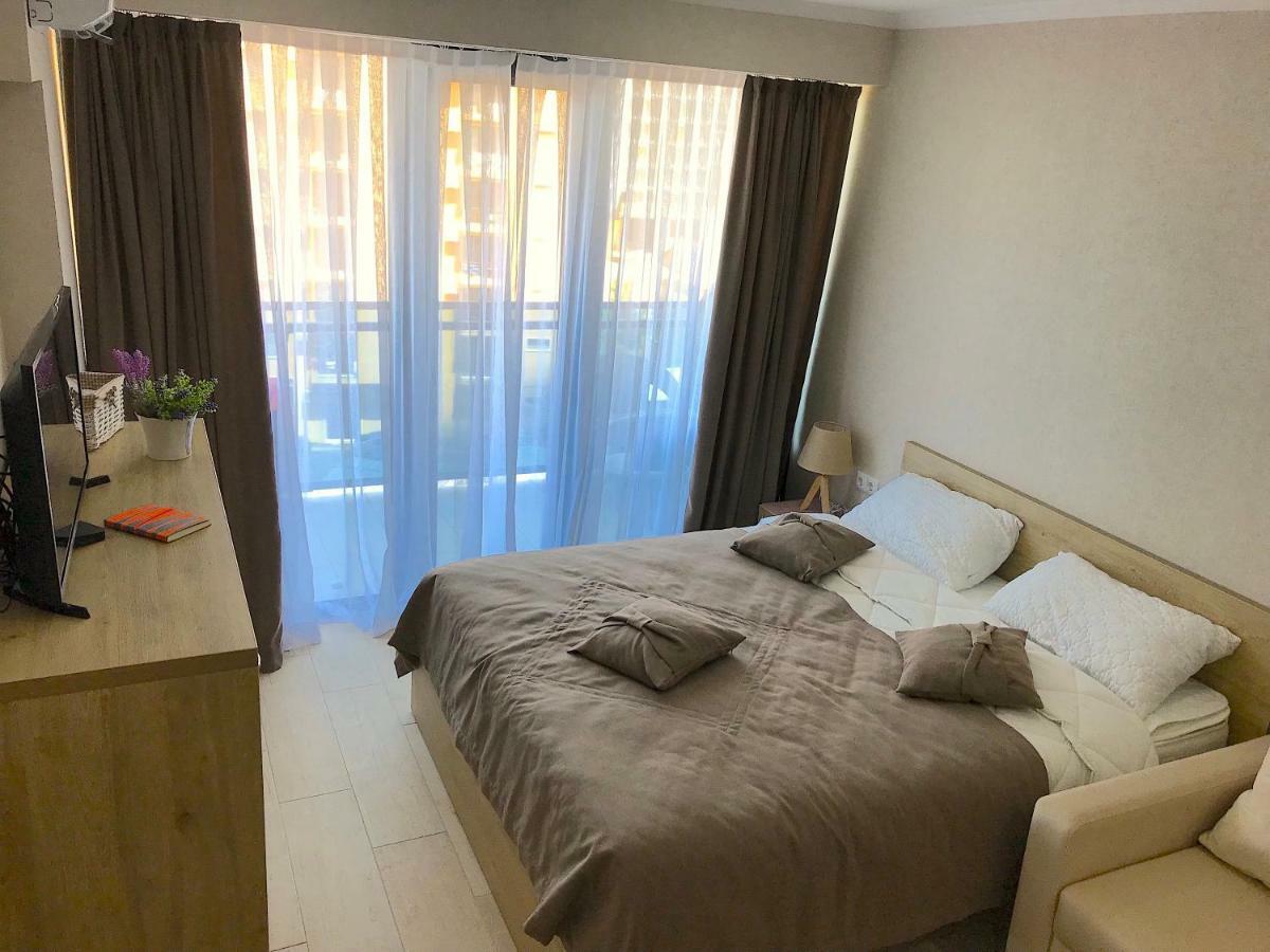 Orbi Beach Tower Batumi Exterior photo